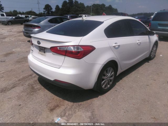 KNAFX4A6XE5059872 KIA FORTE LX