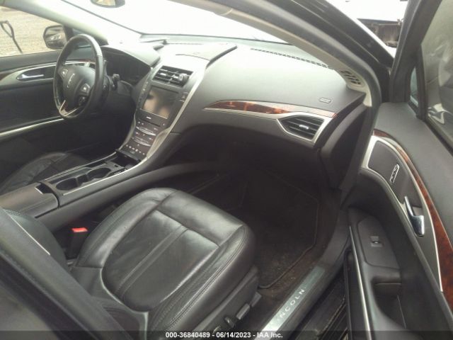 3LN6L2GK5ER826592 Lincoln MKZ