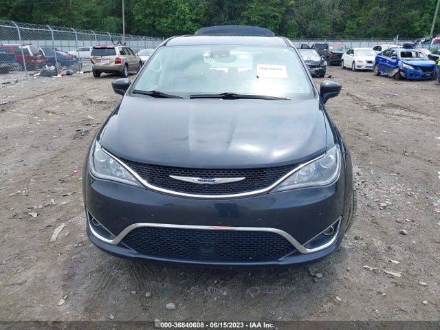 Chrysler Pacifica Touring Plus 2019 2C4RC1FG4KR702257 Image 13