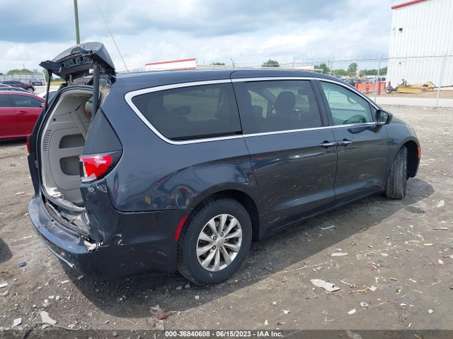 Chrysler Pacifica Touring Plus 2019 2C4RC1FG4KR702257 Image 4