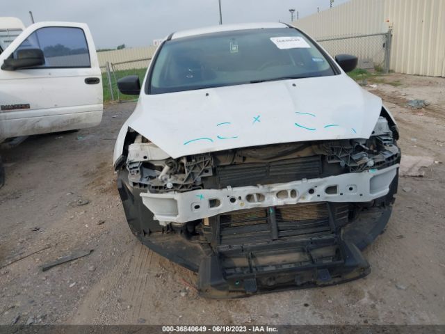 Ford FOCUS S 2016 1FADP3E23GL368521 Image 5