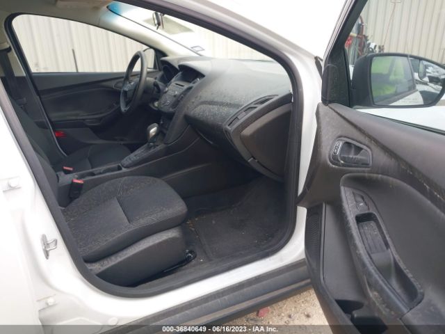 Ford FOCUS S 2016 1FADP3E23GL368521 Image 12