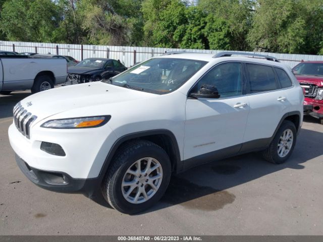 1C4PJMCS2HW632071 Jeep Cherokee Latitude