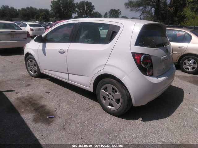 Chevrolet SONIC LS 2016 1G1JA6SH0G4110260 Image 3