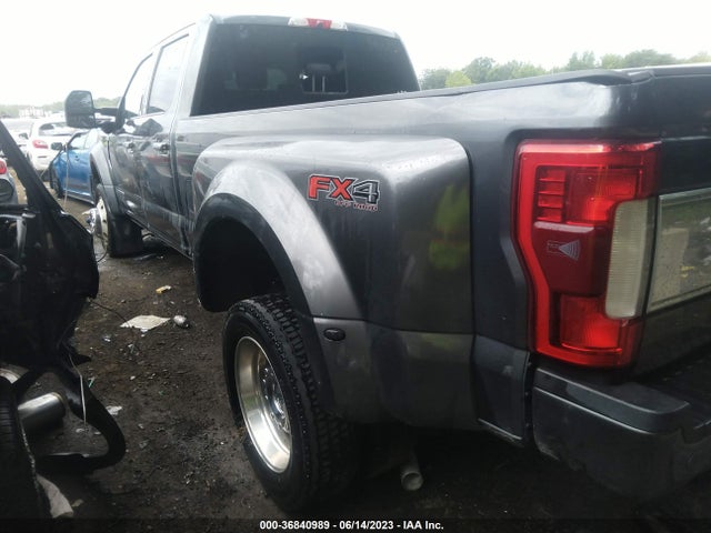 2018 Ford F-450, VIN: 1FT8W4DTXJEB47525