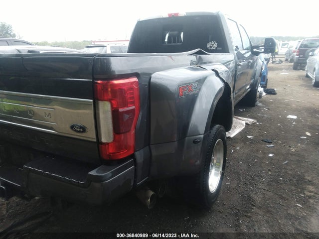 2018 Ford F-450, VIN: 1FT8W4DTXJEB47525