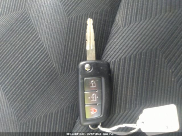 JN8AT2MT4GW027032 Nissan ROGUE S