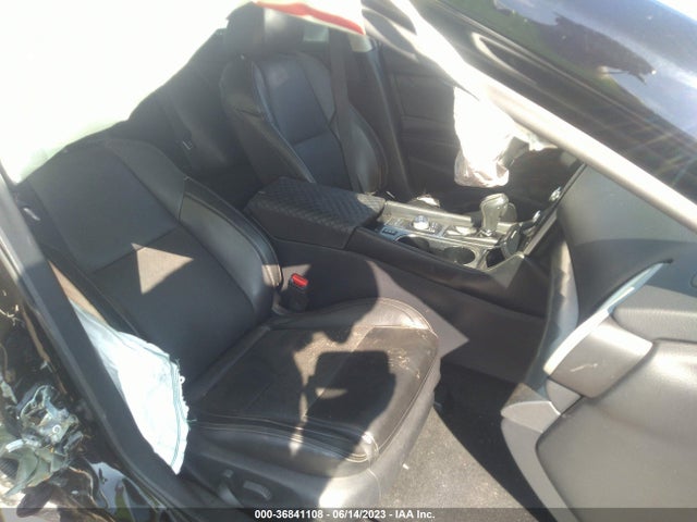2017 NISSAN MAXIMA SV VIN: 1N4AA6AP4HC418612