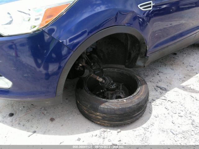 1FMCU9G91FUC20268 Ford ESCAPE SE