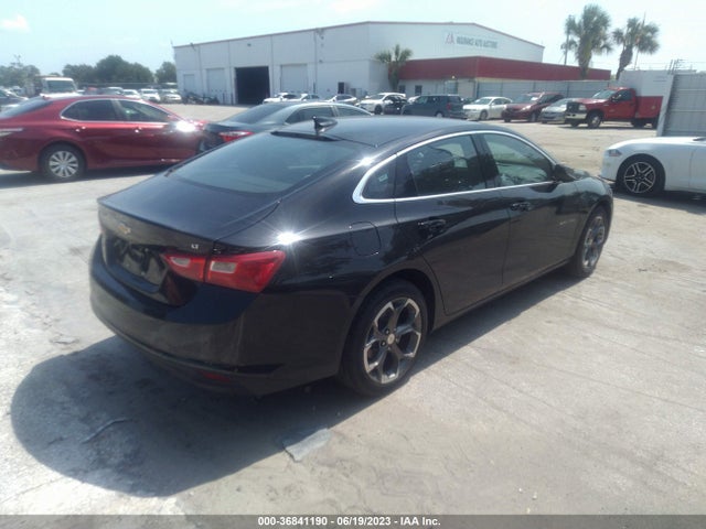 Chevrolet MALIBU LT 2023 1G1ZD5ST7PF162191 Image 4