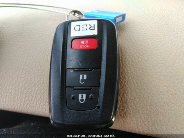 Toyota Prius Two/two Eco/three 2018 JTDKARFU4J3056883 Image 3