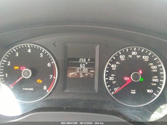 2012 VOLKSWAGEN JETTA SEDAN SE W/CONVENIENCE PZEV VIN: 3VWDP7AJ2CM413100