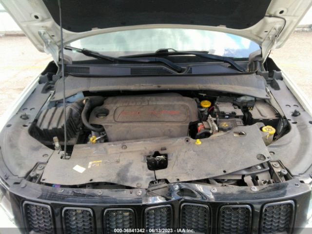 3C4NJDBB9JT320415 Jeep Compass Altitude