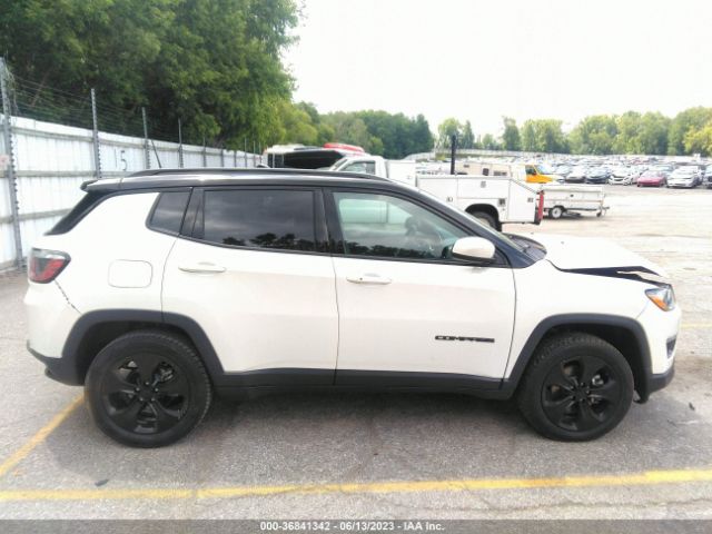 3C4NJDBB9JT320415 Jeep Compass Altitude