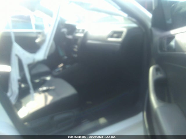 3VW2B7AJ6HM395777 Volkswagen Jetta 1.4t S