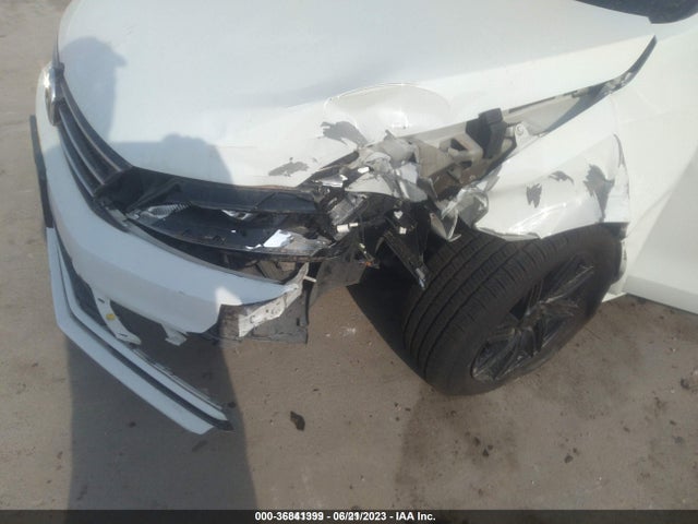 3VW2B7AJ6HM395777 Volkswagen Jetta 1.4t S