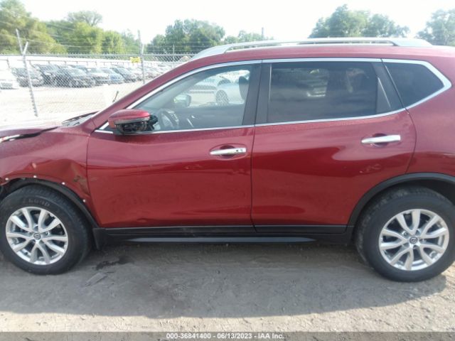 5N1AT2MV8JC803986 Nissan ROGUE SV