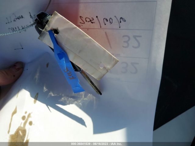 KNDJ23AU1L7707993 KIA SOUL LX