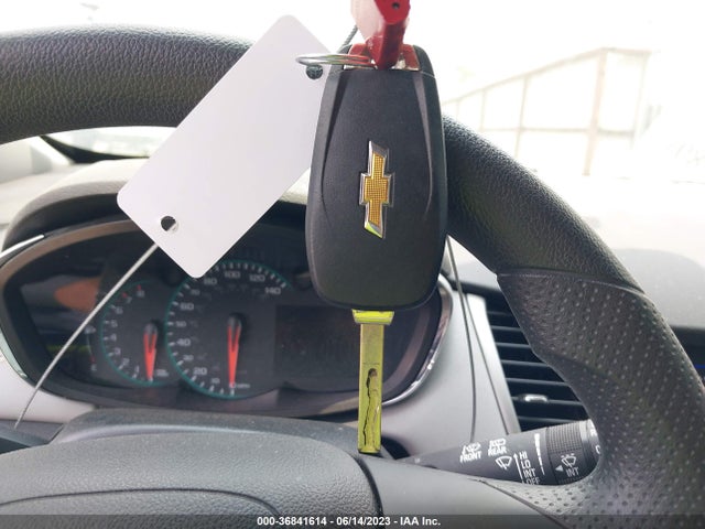 Chevrolet TRAX LS 2020 3GNCJKSB2LL183047 Image 11