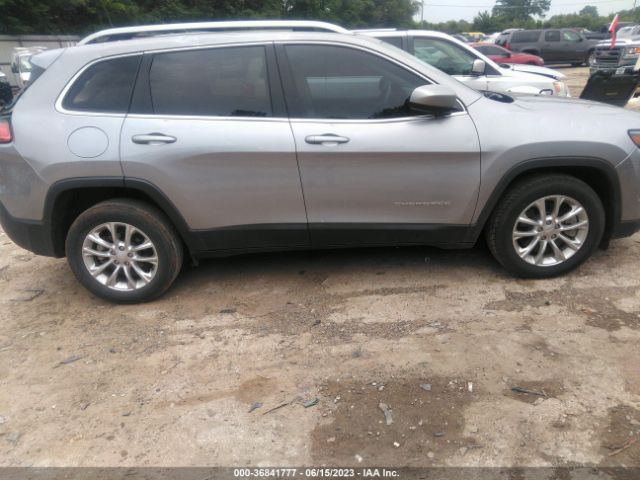 1C4PJLCB5KD203861 Jeep Cherokee Latitude