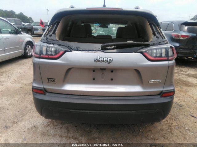 1C4PJLCB5KD203861 Jeep Cherokee Latitude