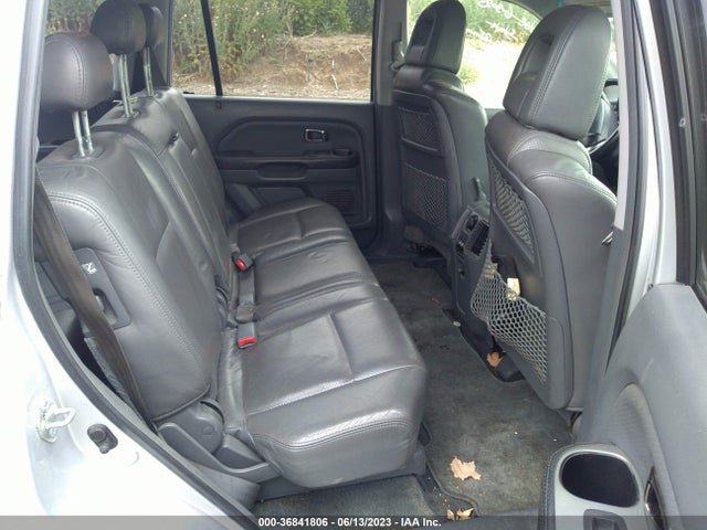 2004 HONDA PILOT EX VIN: 2HKYF18604H508249