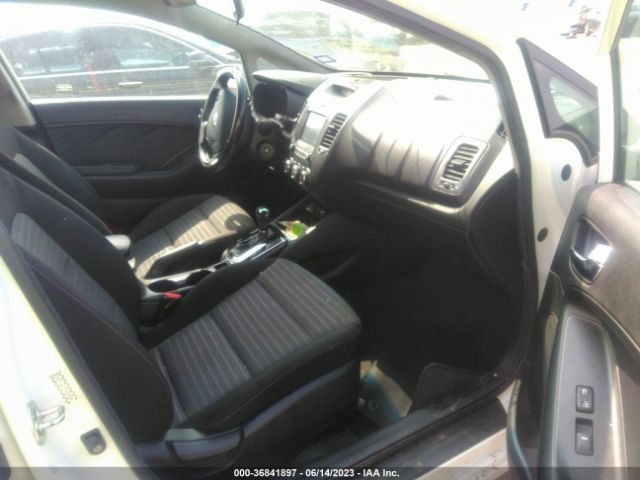 3KPFL4A73HE009508 KIA FORTE S