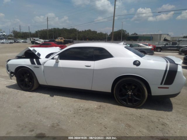 2C3CDZAG6JH310902 Dodge Challenger Sxt Plus