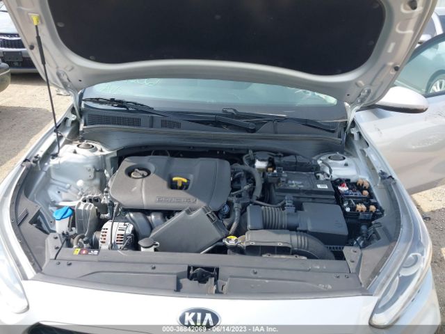 3KPF24AD0ME335897 KIA Forte Lxs
