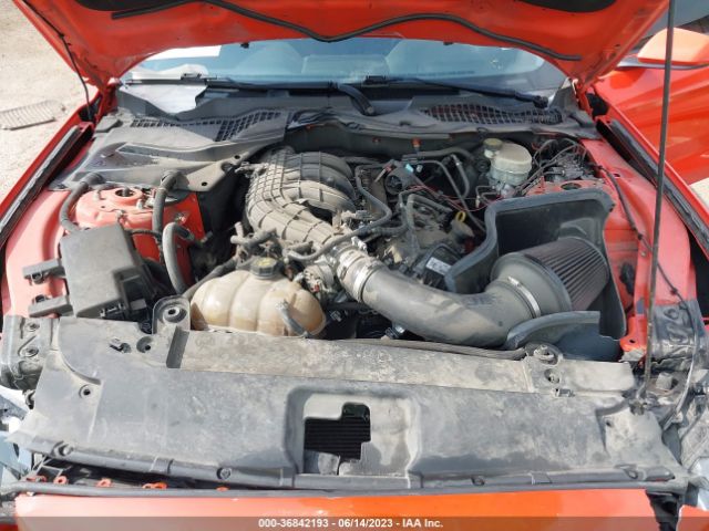 1FA6P8AM1F5388556 Ford Mustang V6