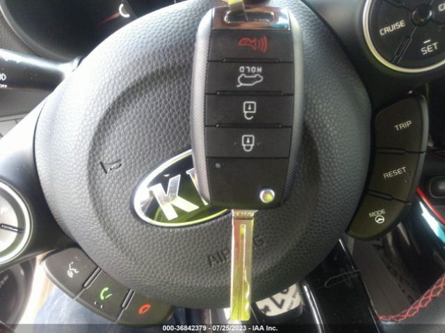 KNDJP3A58E7083803 KIA SOUL +
