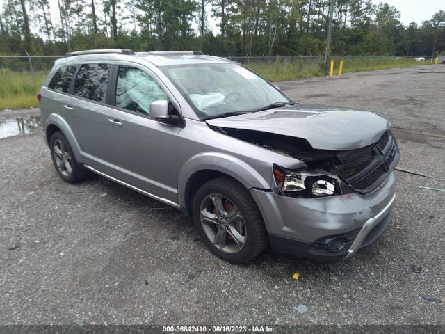 2018 3C4PDCGG6JT215832 main image