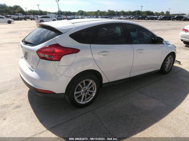 2016 FORD FOCUS SE VIN: 1FADP3K26GL221811