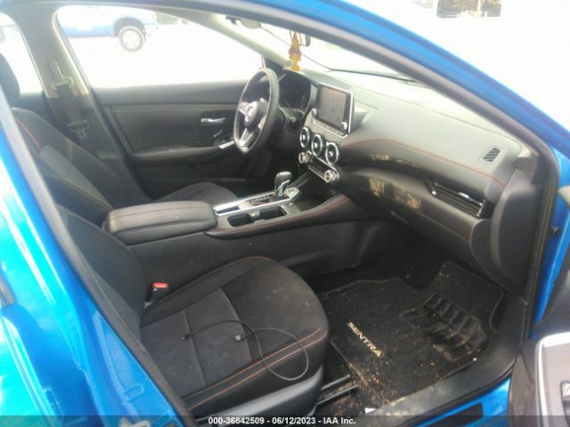 3N1AB8DV8NY235068 Nissan SENTRA SR