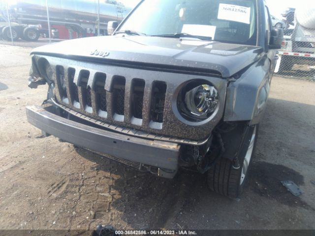 1C4NJPFAXGD792432 Jeep Patriot Latitude
