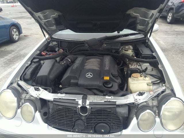2000 MERCEDES-BENZ E-CLASS VIN: WDBJF70G4YA955042