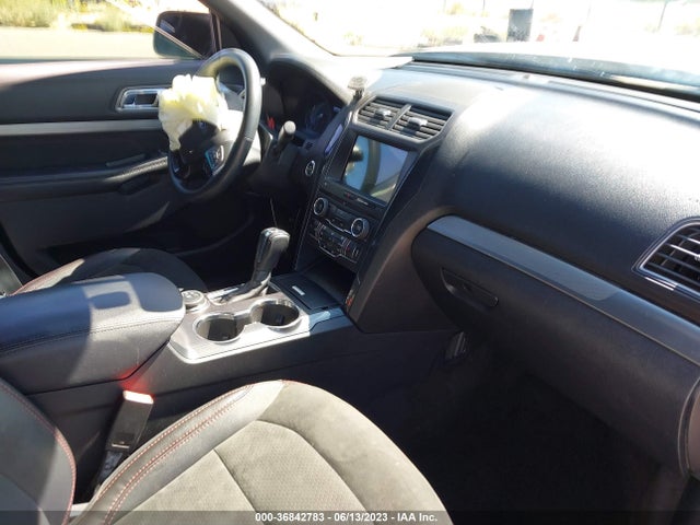 Ford EXPLORER XLT 2018 1FM5K8DHXJGB56937 Image 5