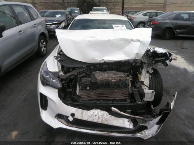 KNAE35LC8L6085443 KIA STINGER GT