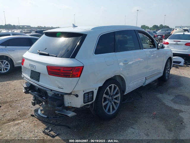 WA1VAAF76JD047132 Audi Q7 Prestige