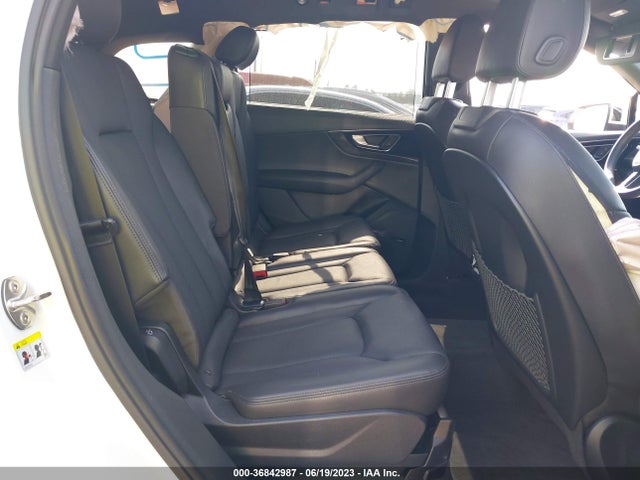 WA1VAAF76JD047132 Audi Q7 Prestige
