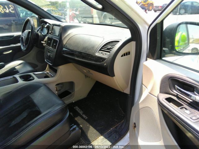 2C4RDGCG1GR196267 Dodge Grand Caravan Sxt Plus