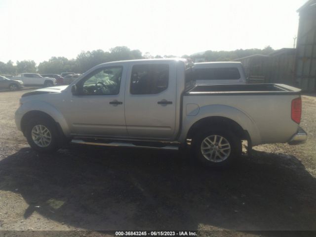 1N6AD0EV8JN768727 Nissan Frontier Sv V6