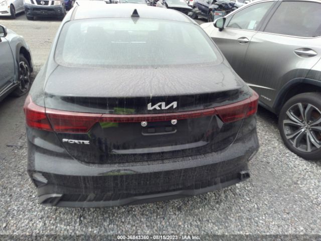 3KPF24AD3PE625636 KIA Forte Lxs