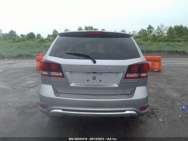 3C4PDCGB3LT268382 Dodge Journey Crossroad