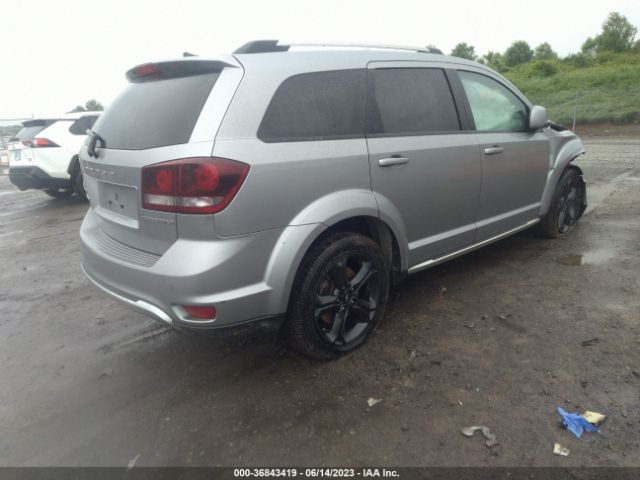 3C4PDCGB3LT268382 Dodge Journey Crossroad