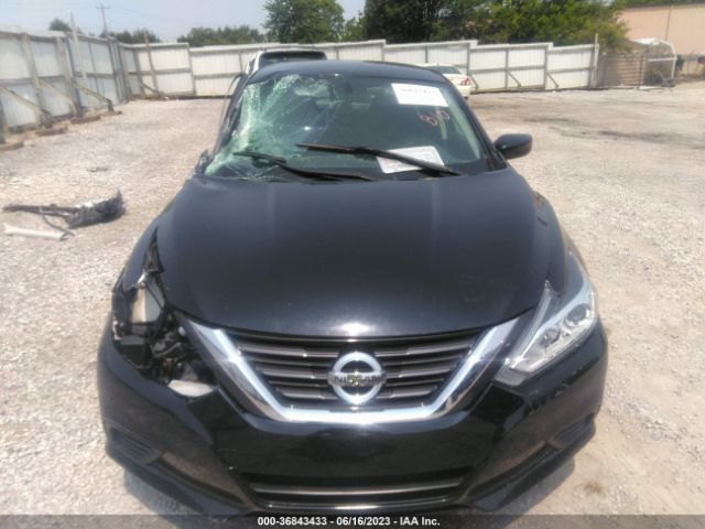 1N4AL3AP6HC182487 Nissan Altima 2.5 S