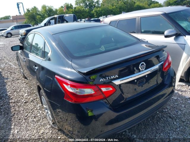 1N4AL3AP6HC182487 Nissan Altima 2.5 S