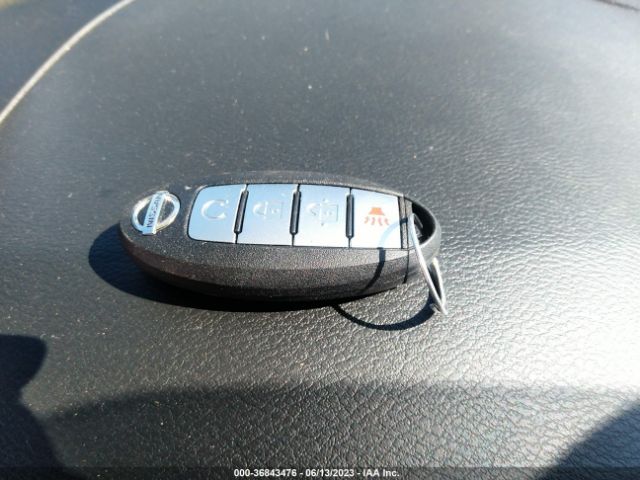 3N1CP5DV7ML555356 Nissan KICKS SR