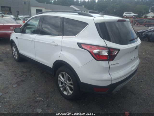 1FMCU9GD0JUB65969 Ford ESCAPE SE