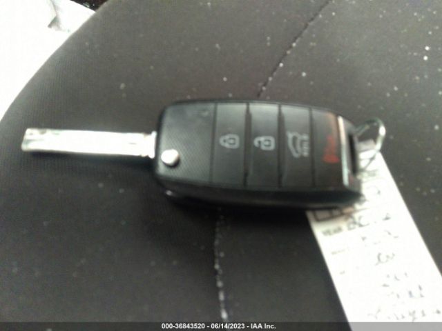 KNDJN2A23G7846707 KIA Soul Base